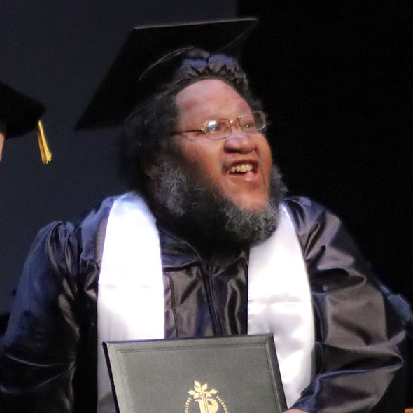 Deshon Porter at Graduation.